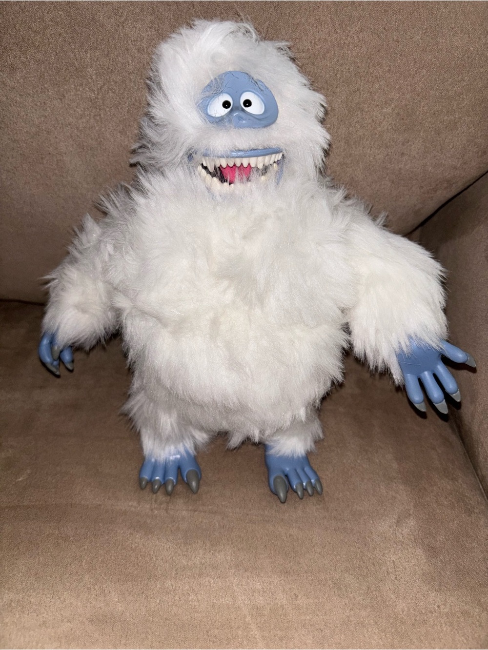 2000 Rudolph co playing mantis Bumble Yeti Figure